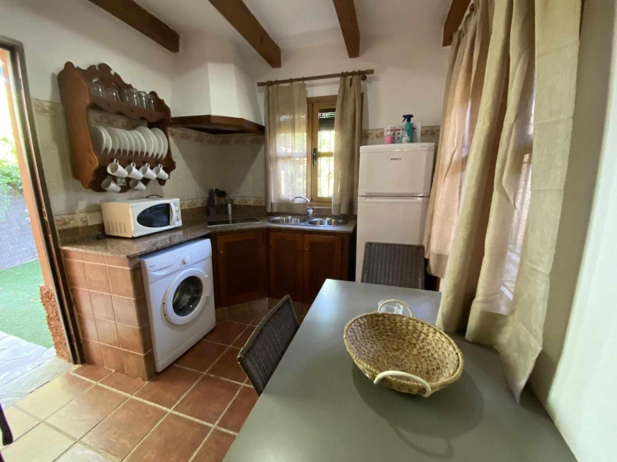 Casa Bungalows Con Jardin Privado Y Piscina Compa 카디스 외부 사진
