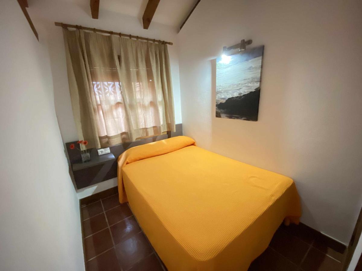 Casa Bungalows Con Jardin Privado Y Piscina Compa 카디스 외부 사진